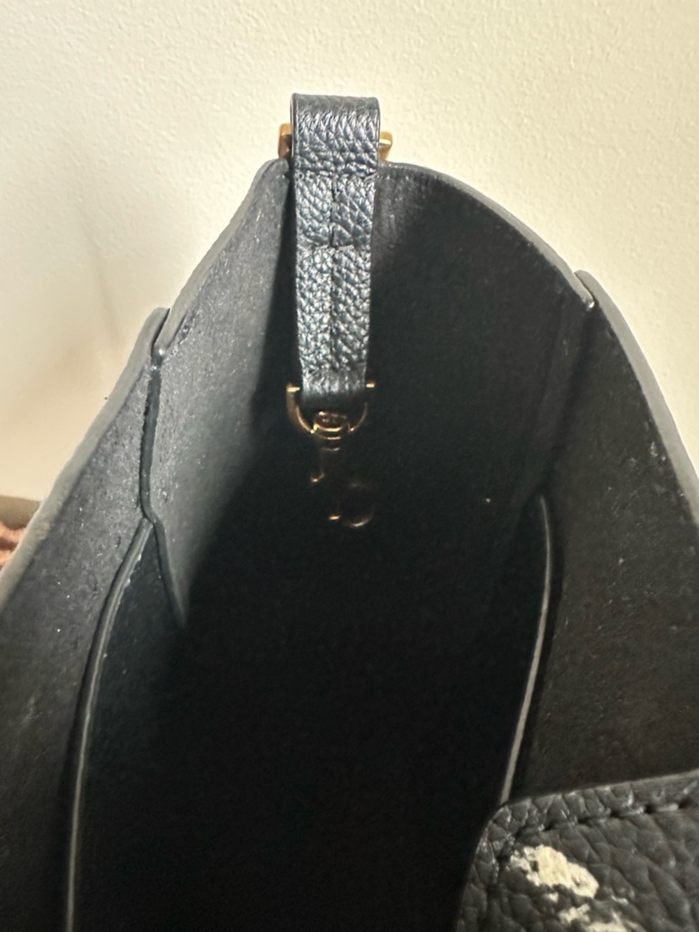 Tory Burch Black Leather Shoulder Bag - Picture 6 of 9